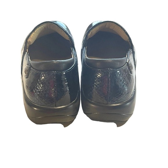 Alegria Blue Snakeskin Keli Clogs Slip On KEL-165 Size 8/39 Nurse Work Shoes - Picture 5 of 9